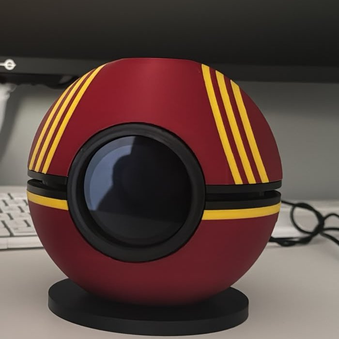 Esemplare reale di Fantaball assemblato, con lo schermo visibile